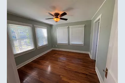 510 Hicks Street, Tomball, TX 77375 - Photo 24