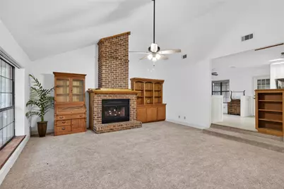 107 Greenbriar Drive, Conroe, TX 77356 - Photo 14