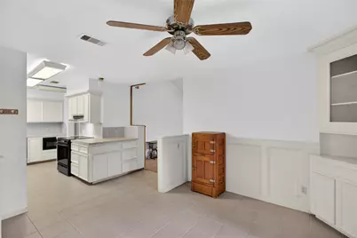 107 Greenbriar Drive, Conroe, TX 77356 - Photo 20