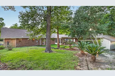 107 Greenbriar Drive, Conroe, TX 77356 - Photo 40