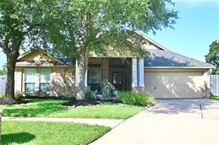 8163 Dune Brook Dr, Houston, TX 77089 - Photo 2