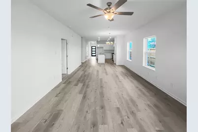 13203 Hayden Peak Drive, Iowa Colony, TX 77583 - Photo 10