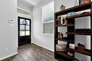 719 Lacebark Elm Trl, Conroe, TX 77318 - Photo 2