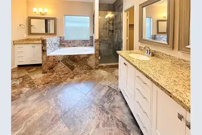 801 Walnut Pointe, League City, TX 77573 - Photo 4