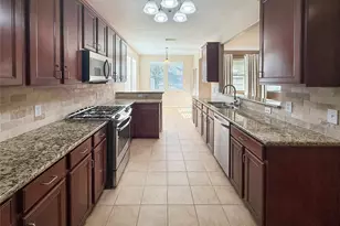 801 Walnut Pointe, League City, TX 77573 - Photo 8