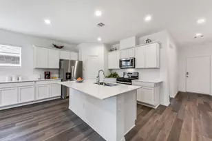 4985 Blue Beetle Rdg Dr, Katy, TX 77493 - Photo 4