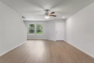 306 N Orange, Sweeny, TX 77480 - Photo 6