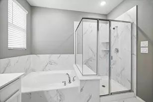 8612 Cedardale Park Dr, Houston, TX 77063 - Photo 6