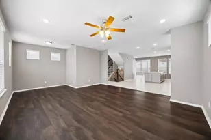 8612 Cedardale Park Dr, Houston, TX 77063 - Photo 4