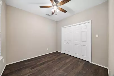 8612 Cedardale Park Drive, Houston, TX 77063 - Photo 12