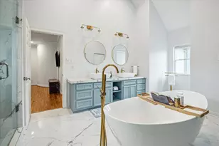 1502 Whispering Pines Dr, Houston, TX 77055 - Photo 32