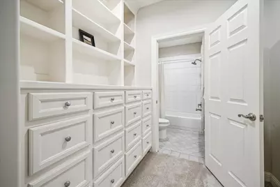 1502 Whispering Pines Drive, Houston, TX 77055 - Photo 38