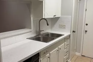 2824 Briarhurst Dr, Houston, TX 77057 - Photo 6