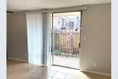 2824 Briarhurst Drive #9, Houston, TX 77057 - Photo 4
