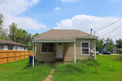 107 Prewitt Lane, West Columbia, TX 77486 - Photo 1
