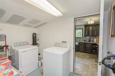 103 Jasmine Street, Lake Jackson, TX 77566 - Photo 24