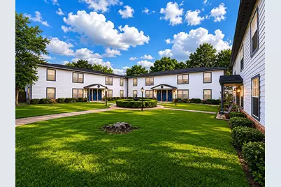 218 W 15th Street #L, Houston, TX 77008 - Photo 1