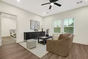 8217 Tareyton Ln, Houston, TX 77075 - Photo 12