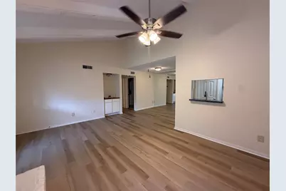 5711 Sugar Hill Drive #26, Houston, TX 77057 - Photo 6