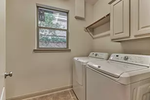 42 Carlyle Pl, The Woodlands, TX 77382 - Photo 40