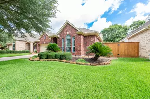 25210 Cinco Manor Ln, Katy, TX 77494 - Photo 2