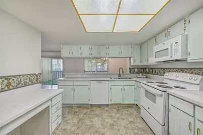 5005 Georgi Lane #155, Houston, TX 77092 - Photo 10