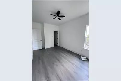 1062 Saint Clair Street, Houston, TX 77088 - Photo 20