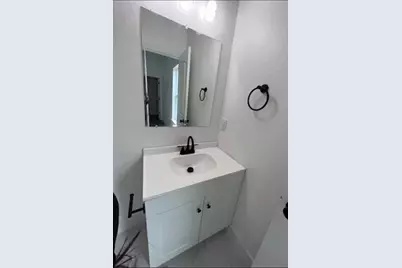 1062 Saint Clair Street, Houston, TX 77088 - Photo 16