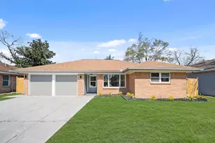 5022 Hazelton St, Houston, TX 77035 - Photo 4