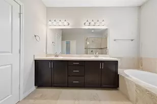 1124 W 24th St, Houston, TX 77008 - Photo 30