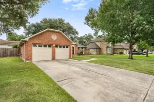 25802 Chapel Ridge Ln, Spring, TX 77373 - Photo 2