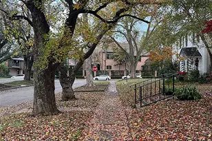 2333 Sunset Blvd, Houston, TX 77005 - Photo 4