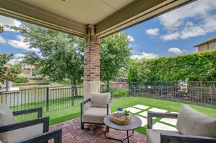 17910 Spoke Hollow Ct, Cypress, TX 77433 - Photo 2
