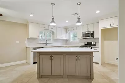 7127 Walkway Street, Houston, TX 77036 - Photo 6