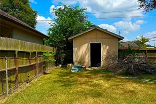 5502 Mackinaw St, Houston, TX 77053 - Photo 28
