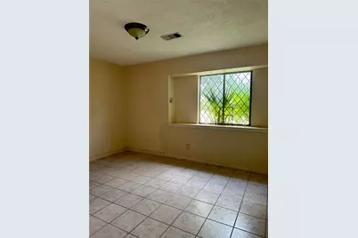 5502 Mackinaw Street, Houston, TX 77053 - Photo 14