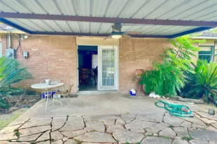 5502 Mackinaw St, Houston, TX 77053 - Photo 46