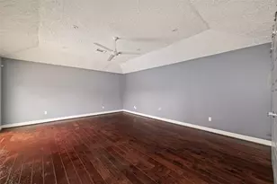 2130 Round Lake Dr, Houston, TX 77077 - Photo 38