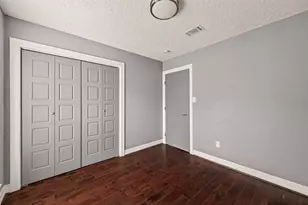 2130 Round Lake Dr, Houston, TX 77077 - Photo 34