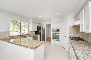2514 Trailside Ct, Sugar Land, TX 77479 - Photo 16