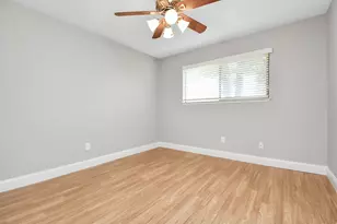 2514 Trailside Ct, Sugar Land, TX 77479 - Photo 32