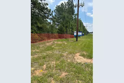 3300 South Loop 336 East, Conroe, TX 77301 - Photo 2