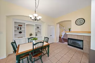 50 E Sundance Cir, The Woodlands, TX 77382 - Photo 18