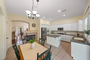 50 E Sundance Cir, The Woodlands, TX 77382 - Photo 6