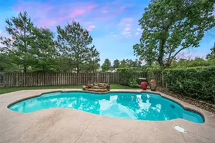 50 E Sundance Cir, The Woodlands, TX 77382 - Photo 2