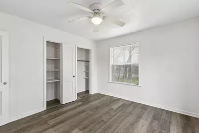 2326 28th Avenue N, Texas City, TX 77590 - Photo 8