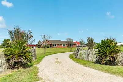 17830 County Road 207, Angleton, TX 77515 - Photo 10