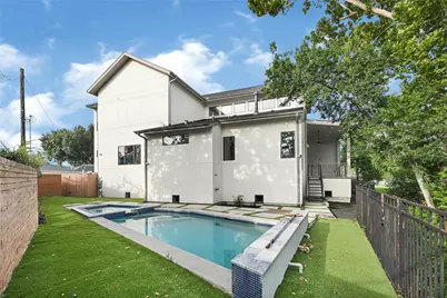 922 T C Jester Boulevard, Houston, TX 77008 - Photo 8