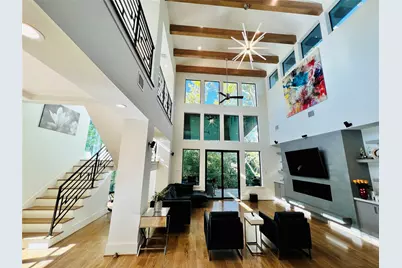 922 T C Jester Boulevard, Houston, TX 77008 - Photo 12