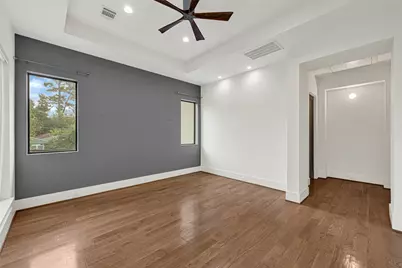 922 T C Jester Boulevard, Houston, TX 77008 - Photo 22